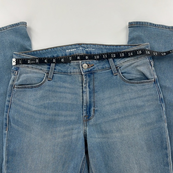 Old Navy Mid-Rise Wow Boot-Cut Jeans casual everyday comfort size 12 Short - Picture 5 of 9